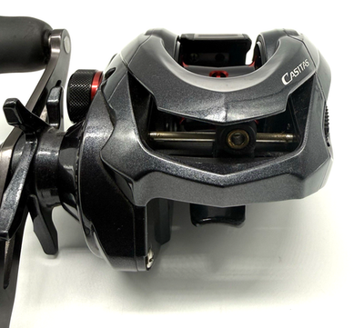 Shimano CASITAS MGL 100 Right Handed Bait Casting Reel with Box