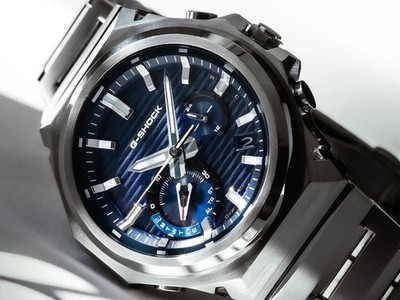 Casio GST-B1000D-2AER G-Shock Carbon Resin Blue Dial Watch for