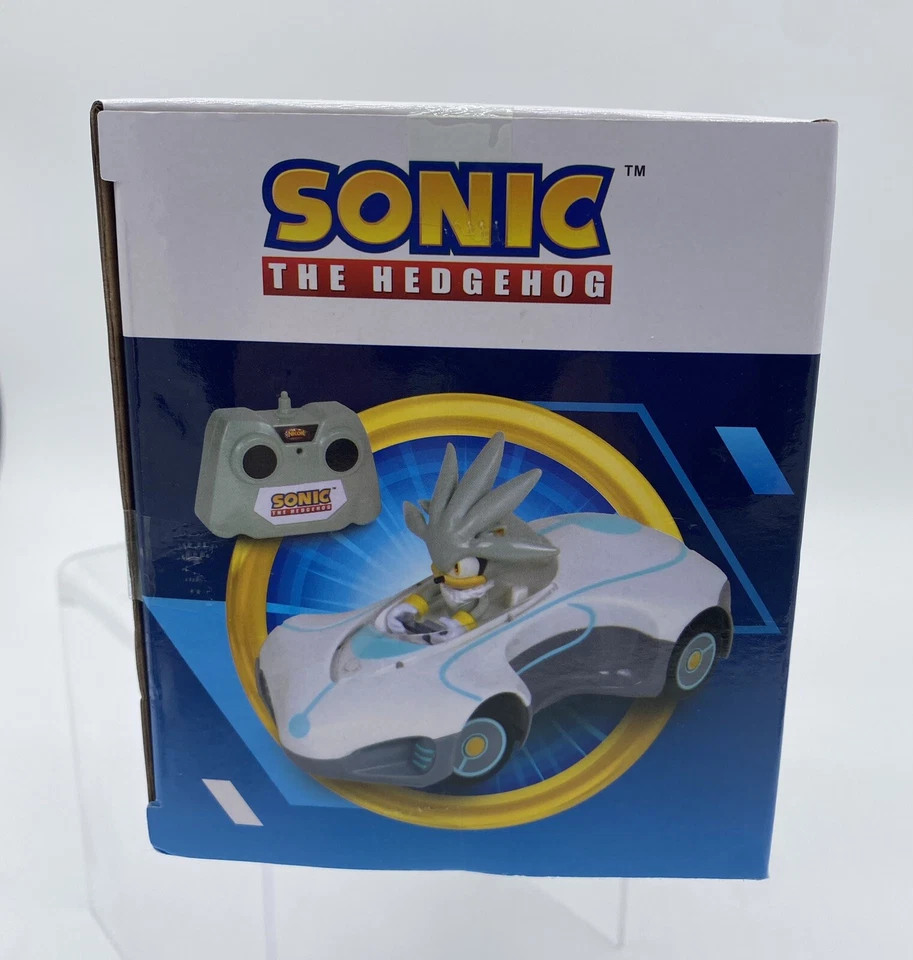 Team Sonic Racing RC: Silver -NKOK (683), 1:28 Scale 2.4GHz RC Car, 6.5" Compact - Image 4 of 4