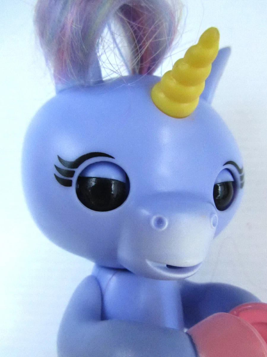 Fingerlings baby hotsell unicorn alika