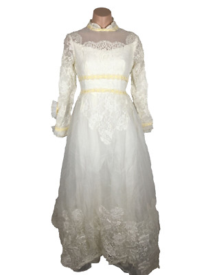 VTG 60s Alfred Angelo Ruffle Puffy Prairie L/S High Neck Wedding Dress Lace S/M