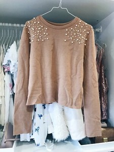 pullover beige mit perlen