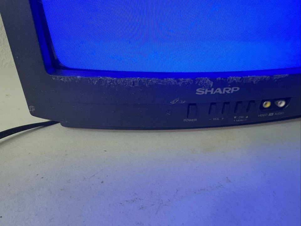 SHARP 13" CRT TV Retro Gaming Color Television Model 13N-M100B W/ Remote Working - Image 2 of 4