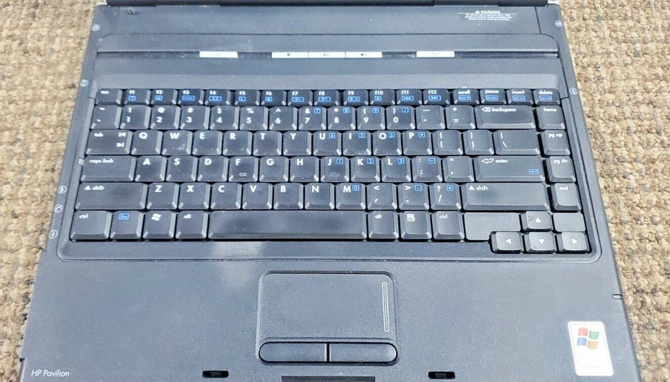 Notebook HP Pavilion ze2000 AMD Sempron 1.6GHz 896MB Ram | Sem fonte de alimentação - Imagem 2 de 4