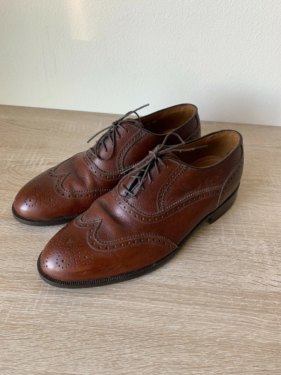 A VINTAGE Florsheim Imperial Wing Tip Brown Dress Shoes 10.5 Oxford Brogue