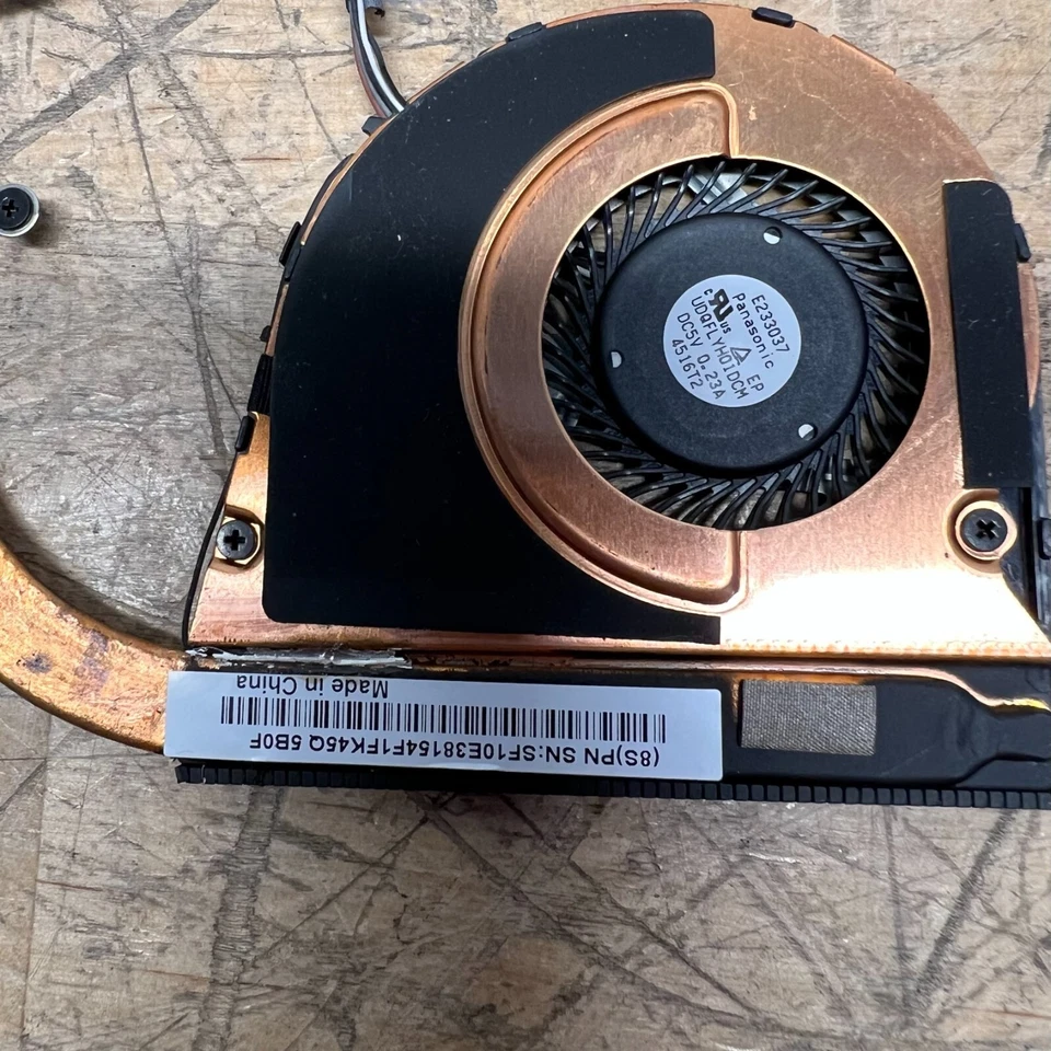 Ventilador de refrigeración CPU Panasonic OEM Lenovo AT10D001PU0 + disipador térmico para ThinkPad Yoga S1 Foto 3 de 4