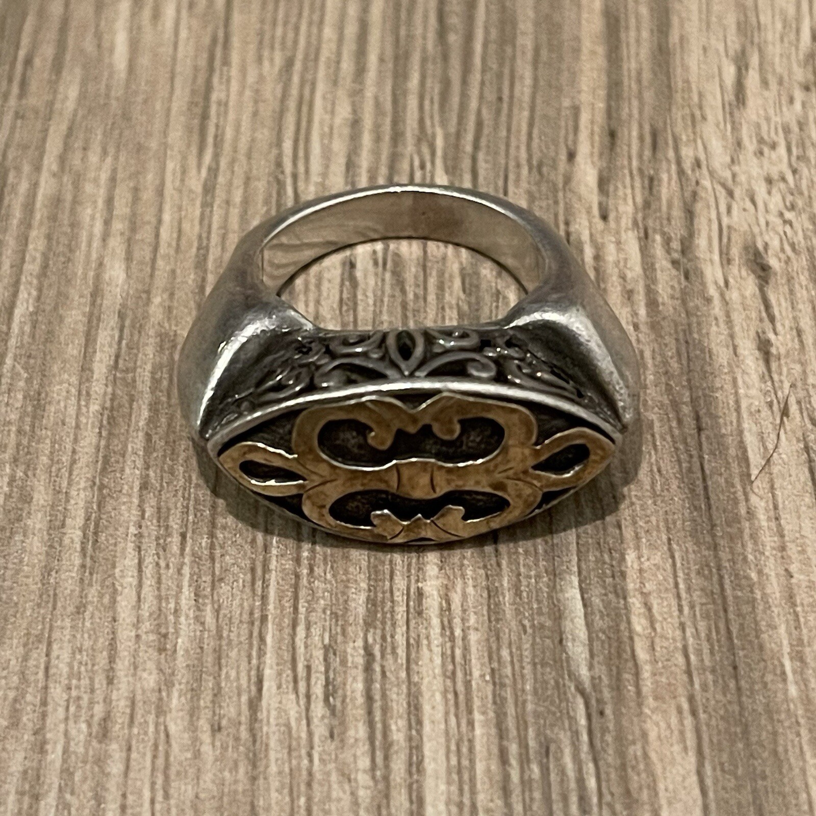 Picture 1 of 6
