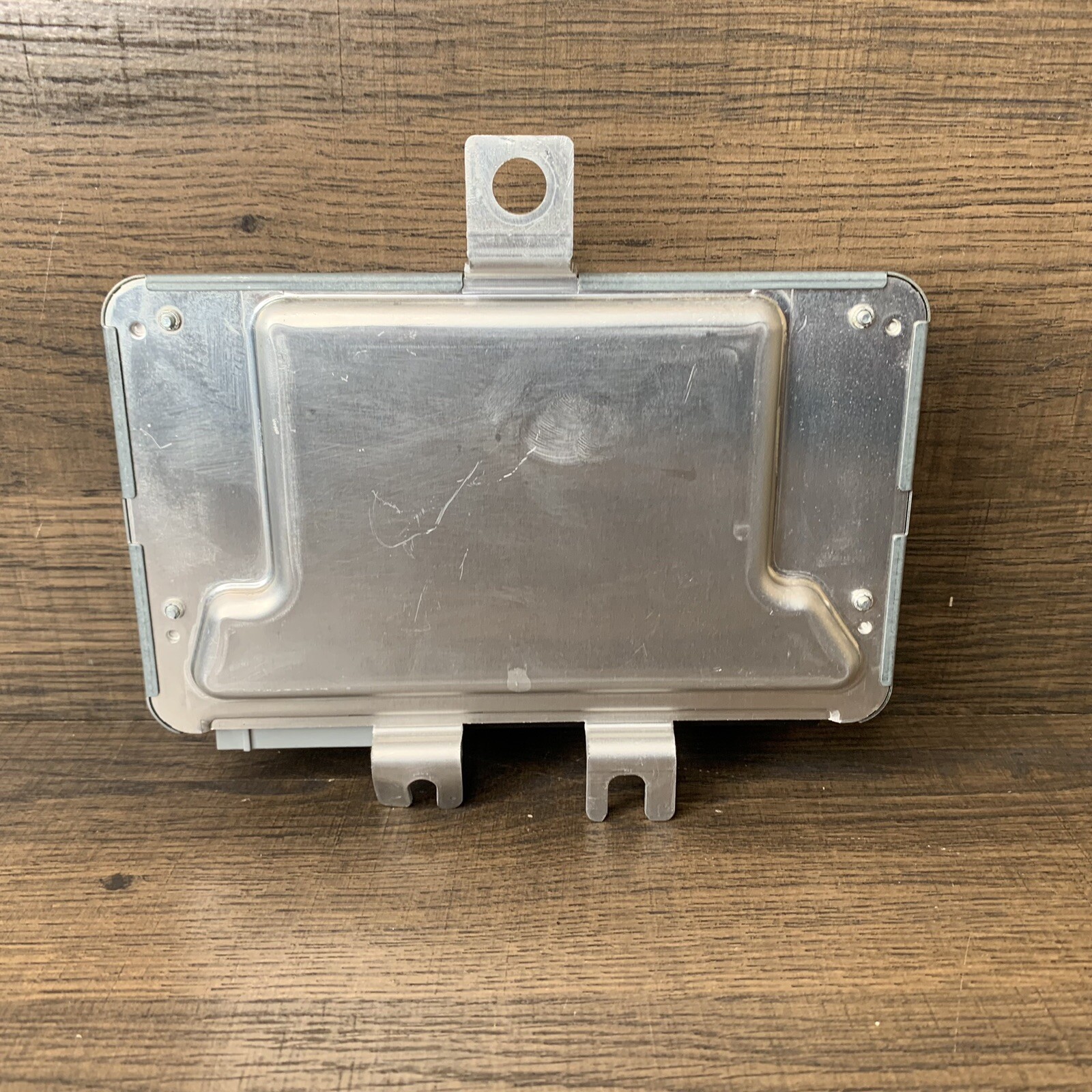 20052009 Land Rover LR3 Air Suspension Control Module Computer EAS