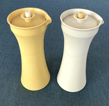 Tupperware 1246 Oil & Vinegar Cruets Salad Dressing Almond Harvest Gold Push Lid