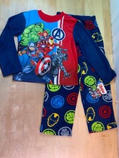 New Boy's Marvel Avengers PJ Set Sz 8--Awesome Looking  