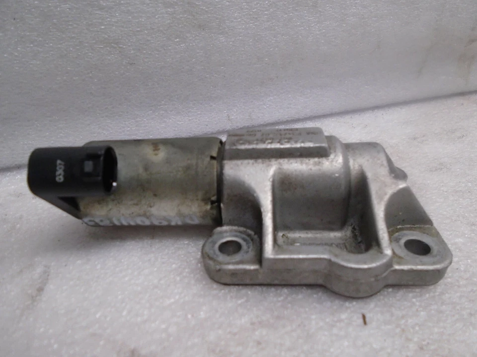 Solenoide de ajuste del árbol de levas de admisión Volvo S60 2001-2004 8670421 OEM DK904183 Foto 4 de 4