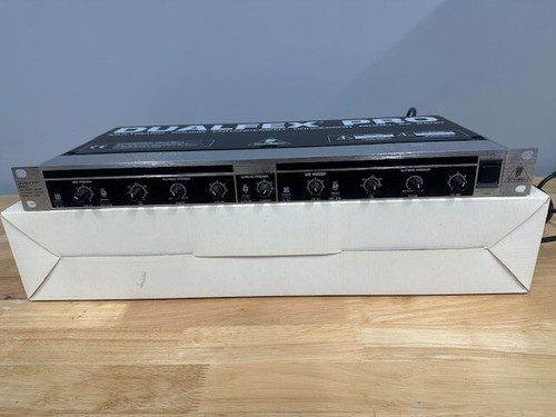 Behringer Dualfex Pro EX 2200 Multiband Sound Enhancement Processor in Box - Picture 2 of 3