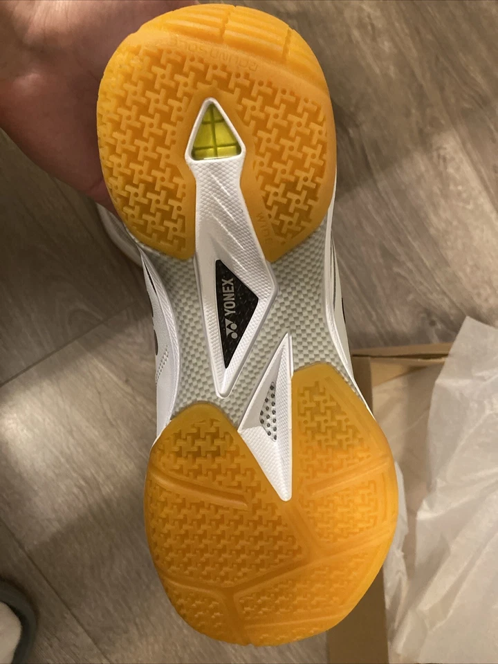 NUEVO YONEX Power Cushion 65 Z3 Ancho EE. UU. Hombres Talla 9/27 cm NARANJA Foto 4 de 4