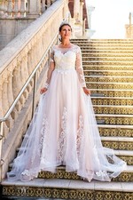 Bridal Gown Women's Long Sleeve Appliques Lace Wedding Open Back Dress