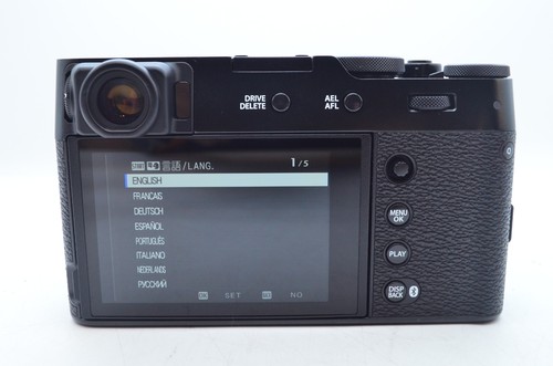 Brand New Fujifilm X100 12.3MP APS-C CMOS EXR 4x Zoom Digital Camera from Japan - Picture 3 of 18