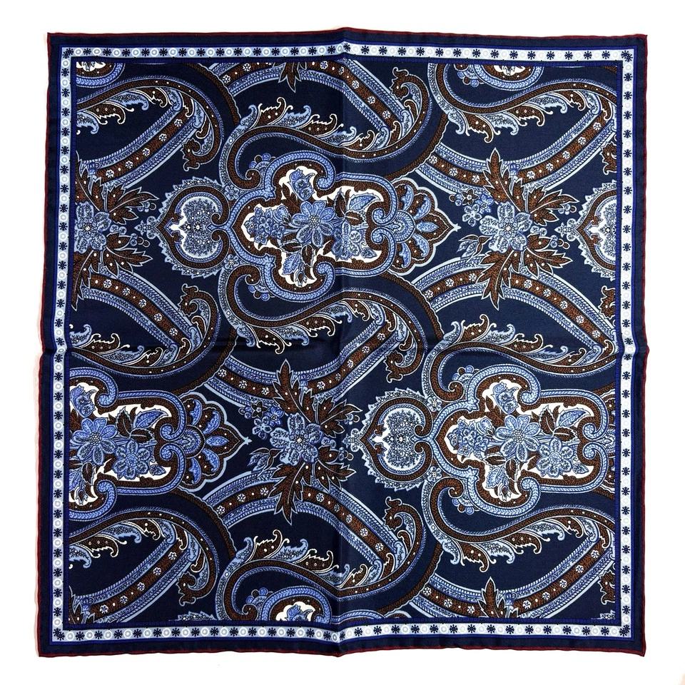 Cuadrado de bolsillo de seda con motivo floral azul marino y marrón (enrollado a mano en Inglaterra) Foto 4 de 4