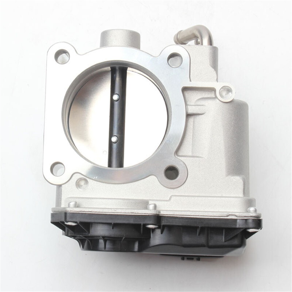 22030-0C020 Throttle Body For Toyota Hilux Hiace Fortuner Innova 2004-2015 2.7L