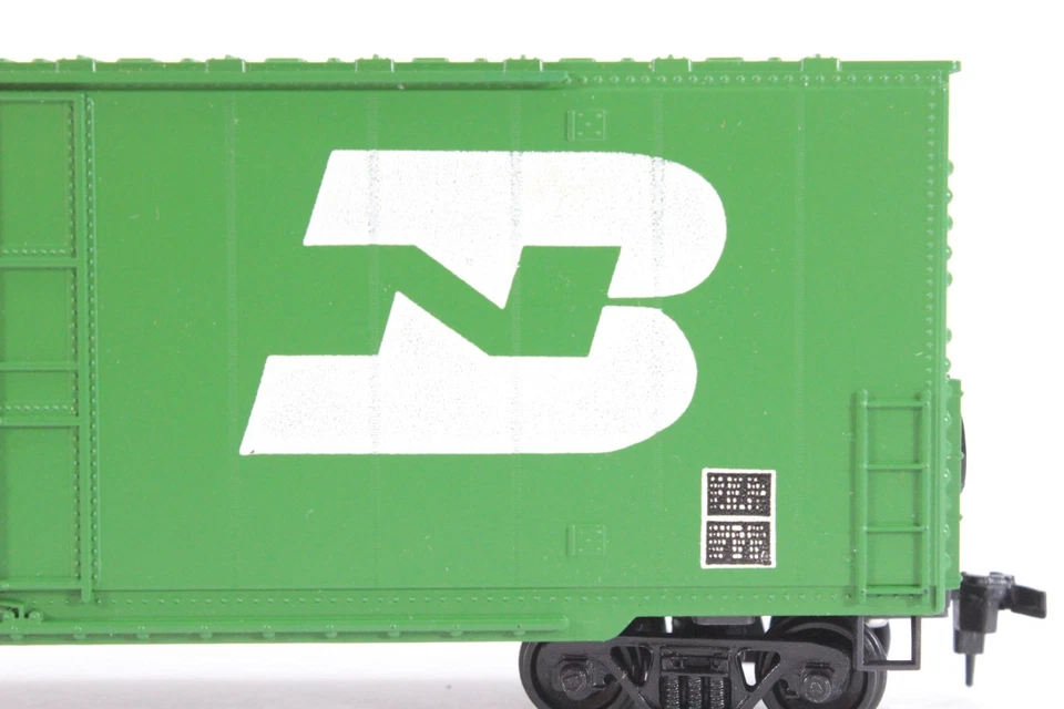 HO Roundhouse Burlington Northern 50 ft Hi-Cube Plug-Door Box Car Excelente Foto 4 de 4