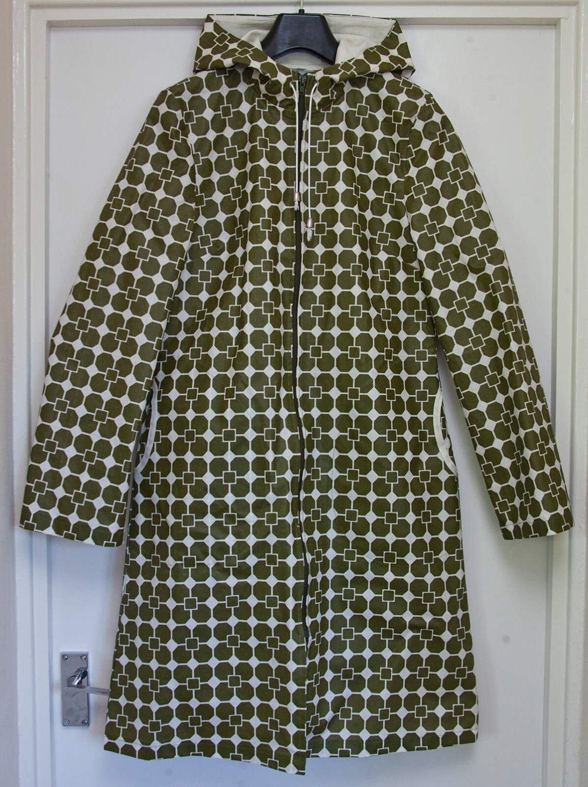 Iconic Nanso tile-pattern knee-length raincoat, w… - image 1