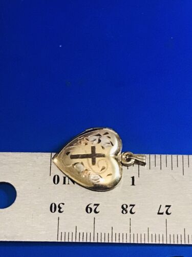 10K multi color gold heart center cross locket Puffy Pendant 1.2/16” Length - Picture 2 of 18