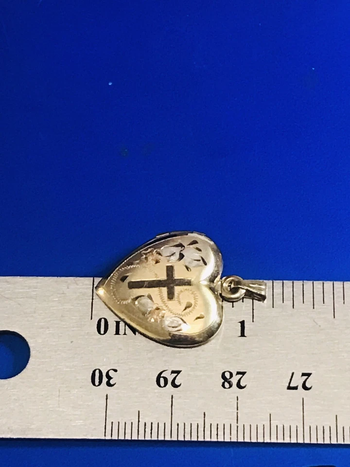10K multi color gold heart center cross locket Puffy Pendant 1.2/16” Length - Image 2 of 4
