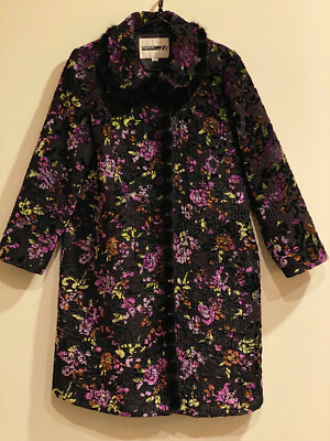 Korean Jung Ho Jin Women's Quilted Coat with Mink Trim - Large