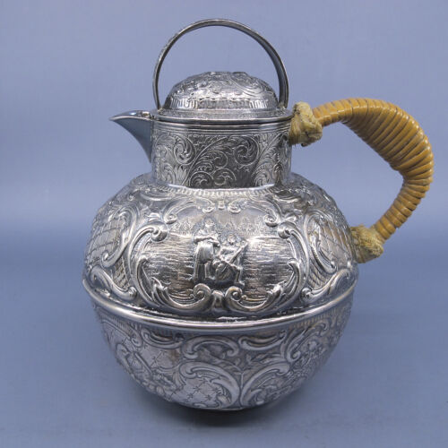 EG Webster & Son 19c Silverplate Dutch Revival Repousse Teapot  Dutch Revival - Afbeelding 1 van 10