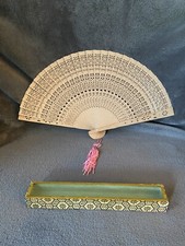 VINTAGE WOODEN CHINESE HAND FAN WITH GLASS TOPPED BOX