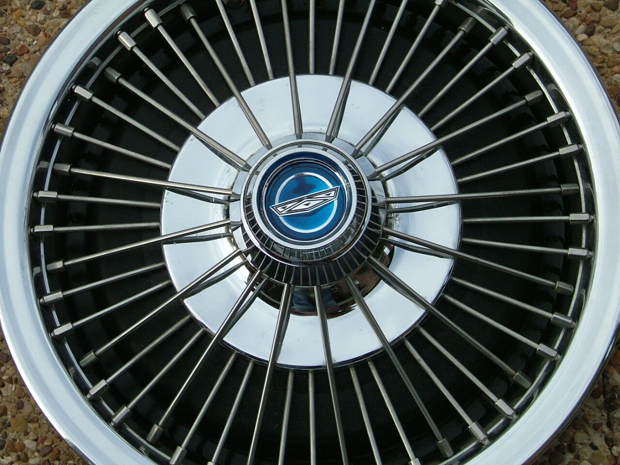 19661969 Ford wire wheel cover, NOS! C8OZ1130L Torino, Galaxie