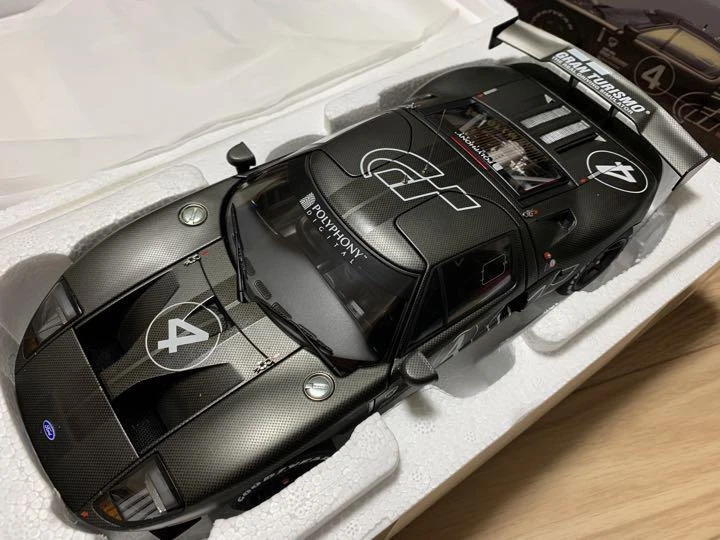 魅力的な AUTOart 1/18 Ford GT LM Spec Ⅱ Test Car ミニカー