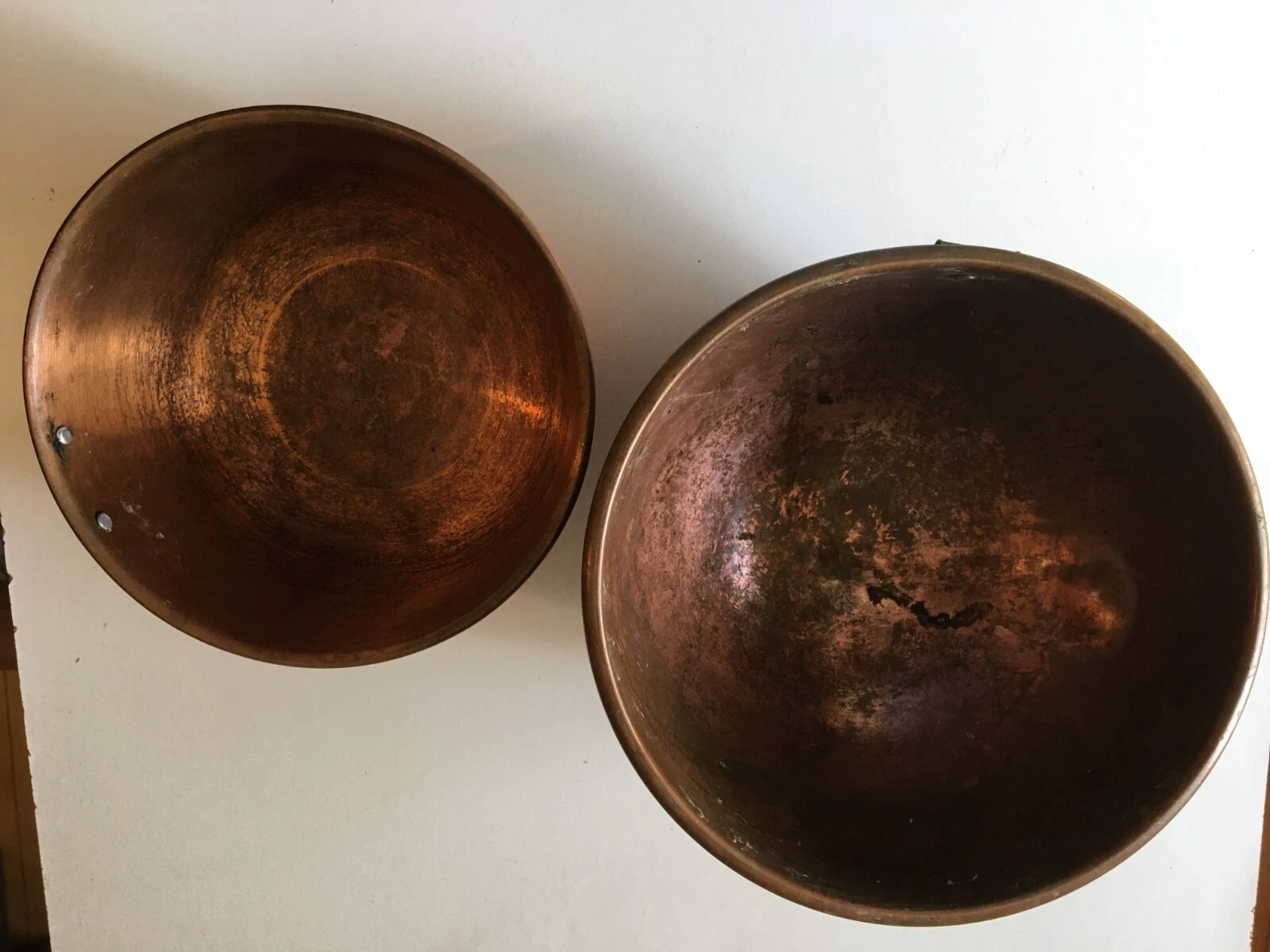 Set of 2 Vintage Copper Mixing Bowls for egg whites, soufflés with clips to hang