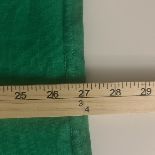 Trader Joe's Kurzarm L Mitarbeiter T-Shirt Hibiskus Gr. Large Grün Neu Store - Bild 7 von 7
