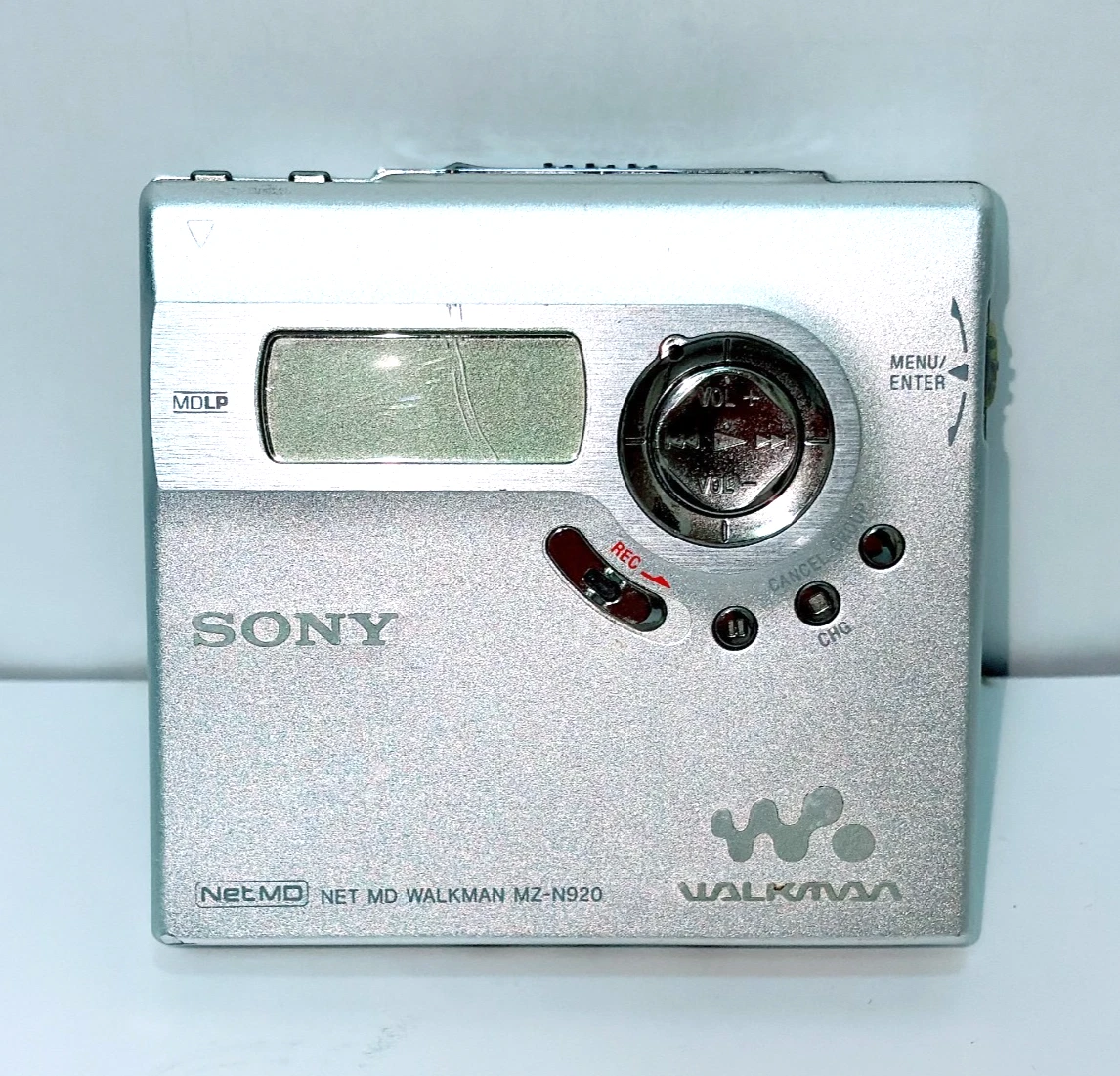 SONY NED MD Walkman MZ-N910 Lettore mini dischi vintage EUR 20,50