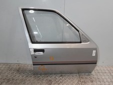 Porte avant et accessoires Peugeot 205