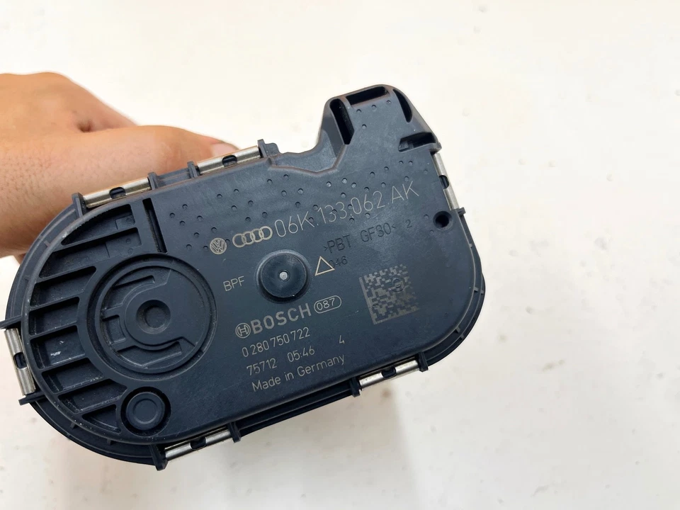 18-24 AUDI A5 S5 MONTAJE CARROCERÍA ACELERADOR OEM Foto 3 de 4