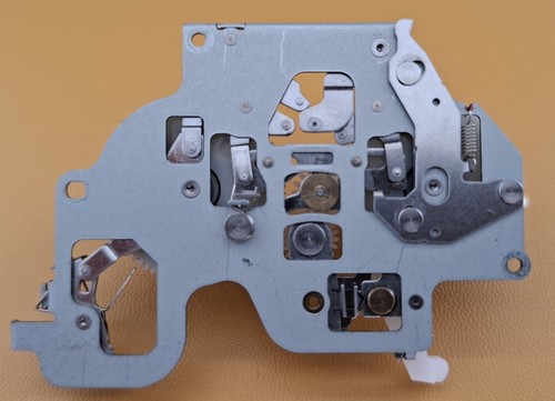 Sony TCD-D3 TCD-D7 TCD-D8 Reel Mechanism Subassembly - Picture 2 of 2