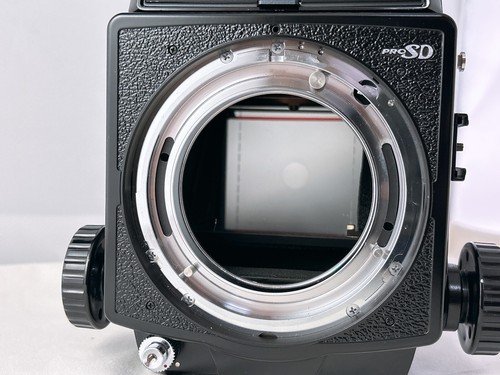 🟢MINT🟢 Mamiya RB67 PRO SD Film Camera Body + Waist Level Finder Japan 2356 - Picture 3 of 10