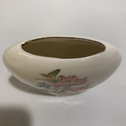 Spring Fantasy Flambro Imports Bone China Floral Gold Trim Vase (4x4x1) Japan - Imagen 4 de 5