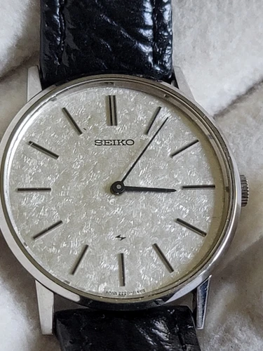 Vintage Seiko Chariot 2220-0430