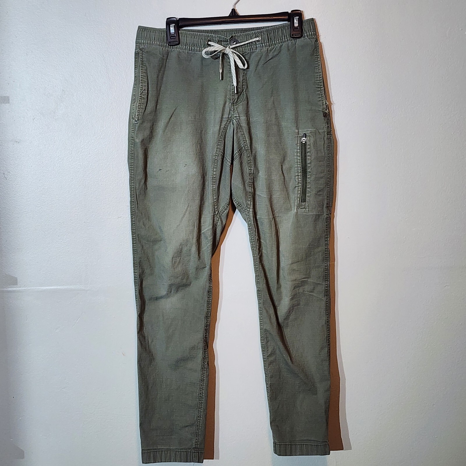 Vuori Rise Shine Ripstop Tapered Jogger Pant Medium Green