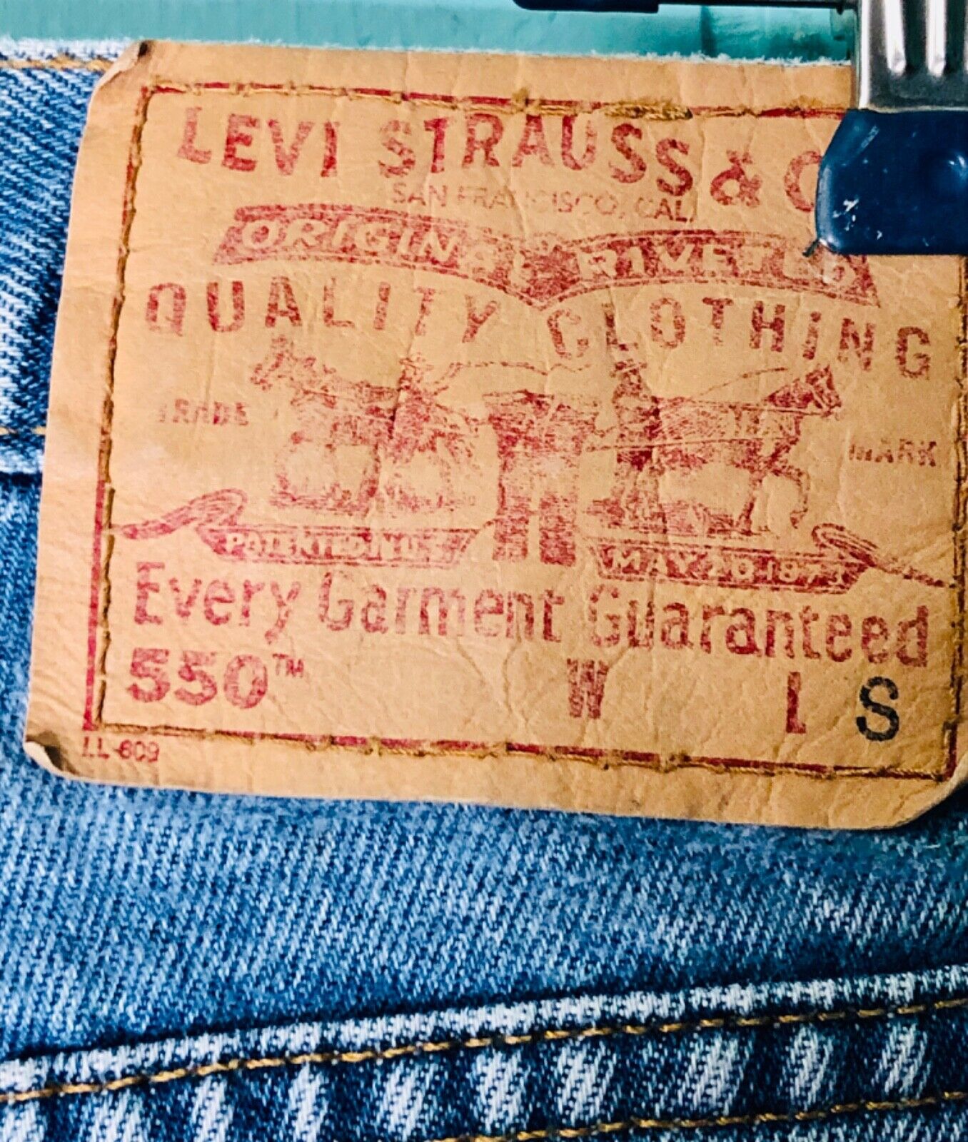 Vintage Levi 550 Jeans Size 5 JR - image 3