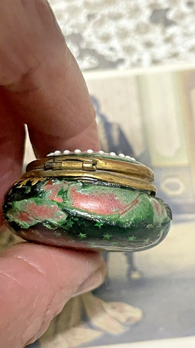 Boîte Émail Porcelaine peinte Fleurs Étoiles Napoléon III Victorian Enamel Box - Picture 10 of 11