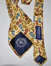 BURBERRYS OF LONDON VINTAGE YELLOW GOLD WITH PRINT 100 SILK TIE MADE IN ITALY
