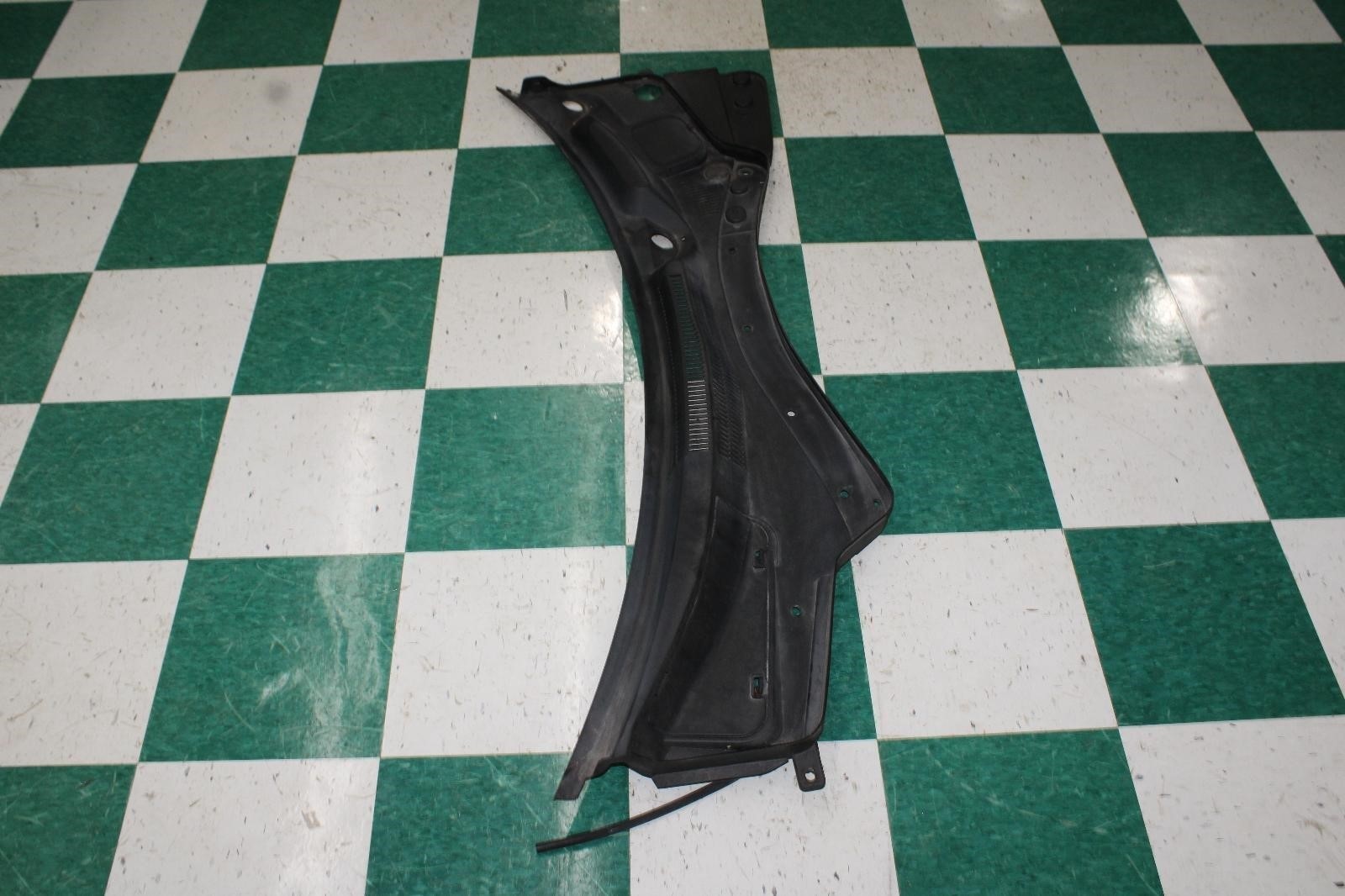 Maserati Ghibli 2014-2020 Front Cowl panel Black