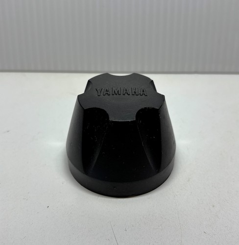 99-04 Yamaha Bear Tracker 250 2WD OEM Wheel Center Cap 52H-2512A-00-00 QTY. 1