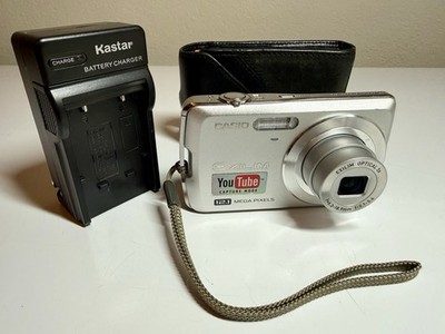 Casio EXILIM ZOOM EX-Z35 12.1MP Digital Camera - TESTED & WORKING Charger & Case