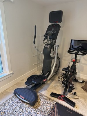 Star Trac E-CT Elliptical