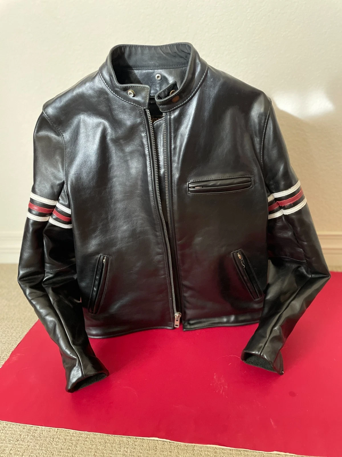 Vanson Leathers "House MD" Edition Motorcycle Jacket (Model BH Size 38) - product detail image 1