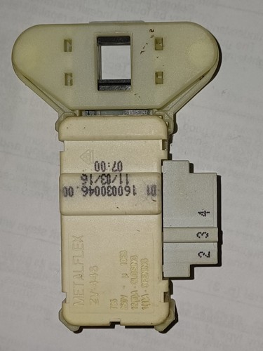 ORIGINAL INDESIT W133 WASCHMASCHINENTÜRSCHLOSS VERRIEGELUNG