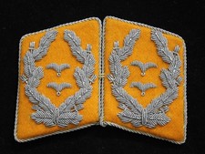 PAIR OF GERMAN WORLD WAR II LUFTWAFFE OBERST LEUTNANT FLIGHT OFFICER COLLAR TABS